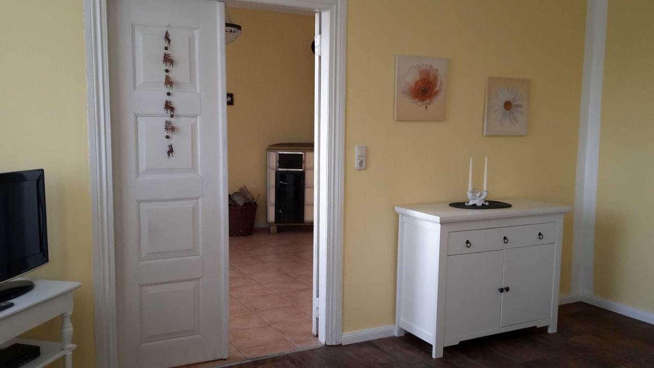 Schoene Ferienwohnung Im Alten Gasthaus In Stoltebuell Exteriér fotografie